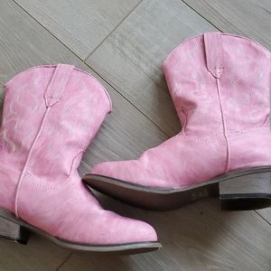 Pink Girls Cowboy Boots, Size 5